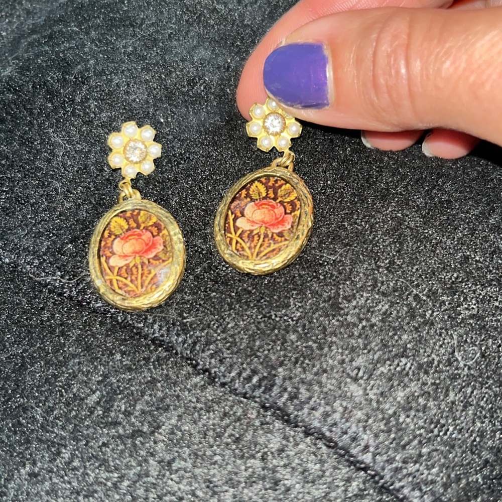 New! Anthropology  Maximal art  Drop flower pierced Earrings